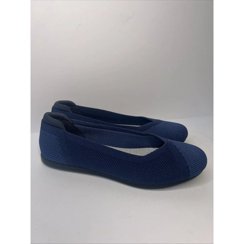 Clarks new without